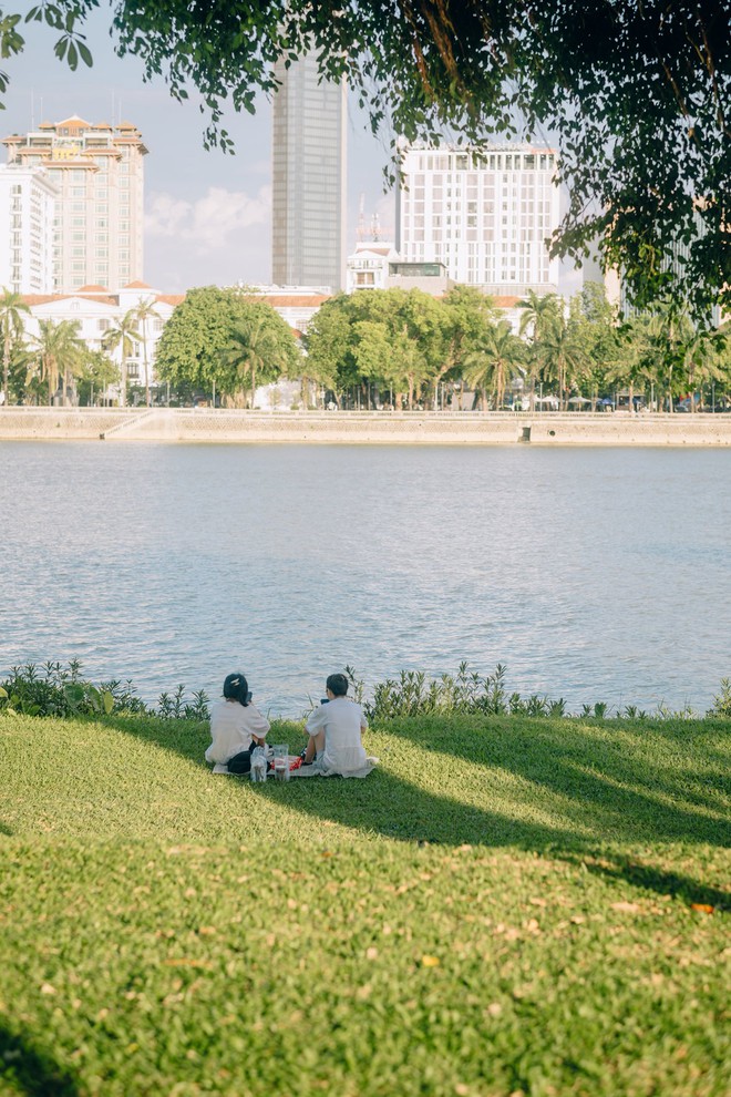 Tấm ảnh không tin nổi là Huế, dân tình rần rần săn lùng địa chỉ "đẹp như phim" này- Ảnh 7. Tấm ảnh không tin nổi là Huế, dân tình rần rần săn lùng địa chỉ "đẹp như phim" này- Ảnh 7.