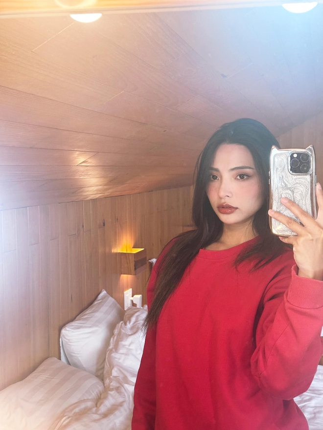Sốc visual 1 Em Xinh được ví như tiên tử lộ ảnh cam thường- Ảnh 4. Sốc visual 1 Em Xinh được ví như tiên tử lộ ảnh cam thường- Ảnh 4.