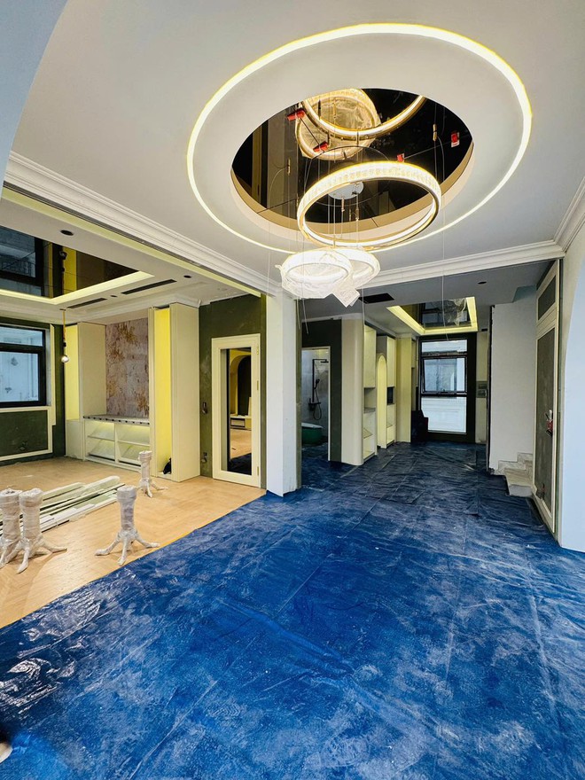 "Bóc" 2 BĐS trên 100 tỷ của Hoàng Hường, một trong số đó bị soi có dấu hiệu lạ- Ảnh 9. "Bóc" 2 BĐS trên 100 tỷ của Hoàng Hường, một trong số đó bị soi có dấu hiệu lạ- Ảnh 9.