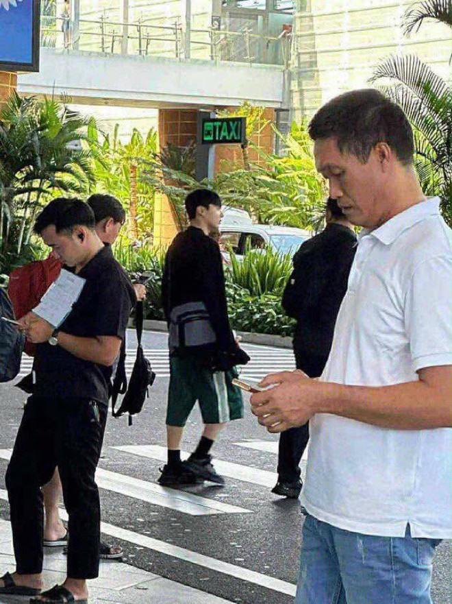 3 lý do khiến sao Hàn cực "lụy" Đà Nẵng, đến cả BTS cũng không cưỡng lại được- Ảnh 2.