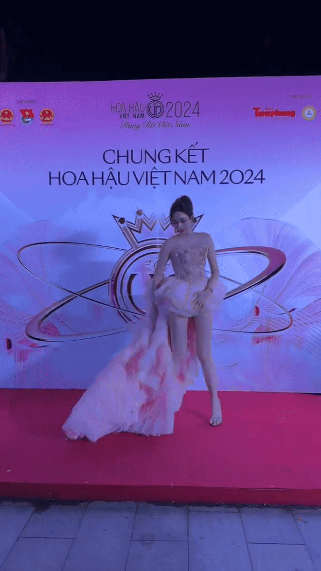 Đỗ Hà khoe chân dài 1m11 nhưng netizen liên tục réo tên Thanh Thuỷ- Ảnh 2.
