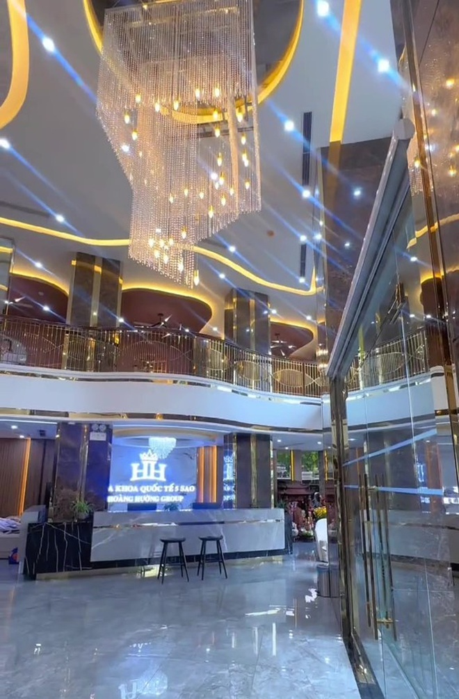 "Bóc" 2 BĐS trên 100 tỷ của Hoàng Hường, một trong số đó bị soi có dấu hiệu lạ- Ảnh 2. "Bóc" 2 BĐS trên 100 tỷ của Hoàng Hường, một trong số đó bị soi có dấu hiệu lạ- Ảnh 2.