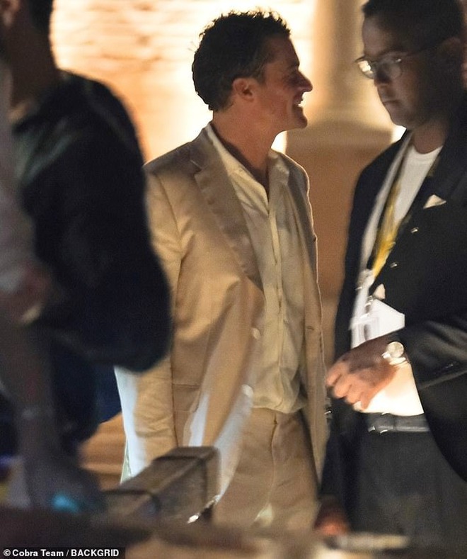 3 ngày 2 em, "tóm dính" Orlando Bloom cặp kè thêm 1 mỹ nhân gen Z trong đám cưới tỷ phú Jeff Bezos- Ảnh 6.