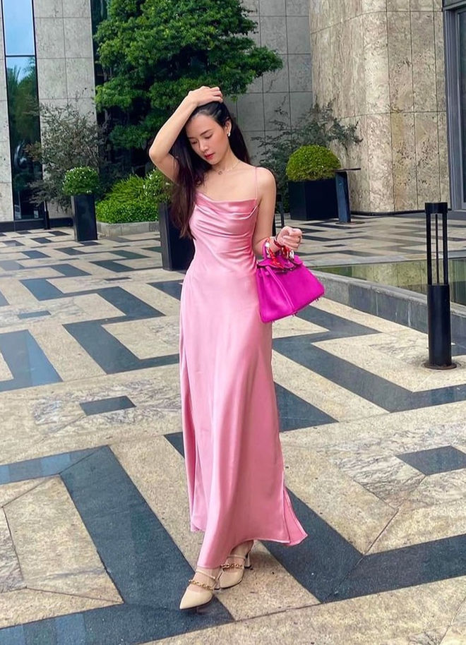 Trước khi được chồng tặng cùng lúc 2 chiếc Birkin tiền tỷ, Midu đã có sẵn bộ sưu tập Hermès khủng- Ảnh 7. Trước khi được chồng tặng cùng lúc 2 chiếc Birkin tiền tỷ, Midu đã có sẵn bộ sưu tập Hermès khủng- Ảnh 7.