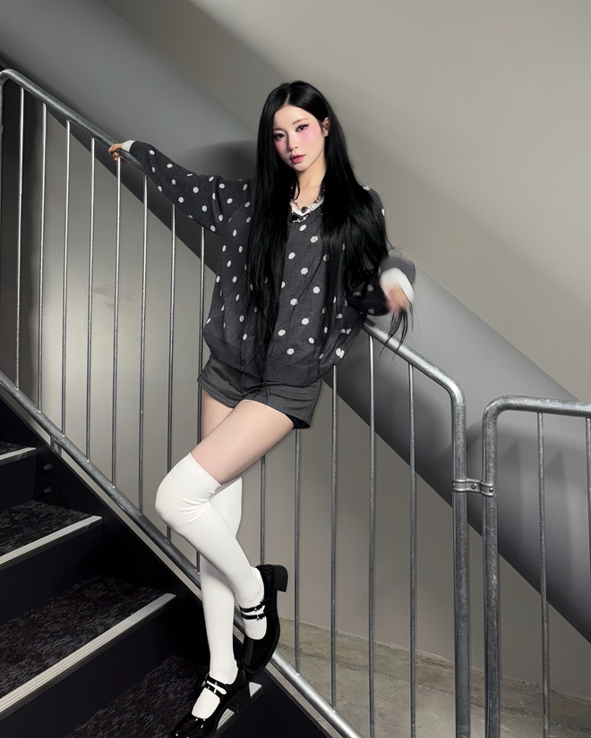 Mỹ nhân Nhật Bản khiến gần 1 triệu người điêu đứng với loạt khoảnh khắc cam thường cực bén- Ảnh 18. Mỹ nhân Nhật Bản khiến gần 1 triệu người điêu đứng với loạt khoảnh khắc cam thường cực bén- Ảnh 18.