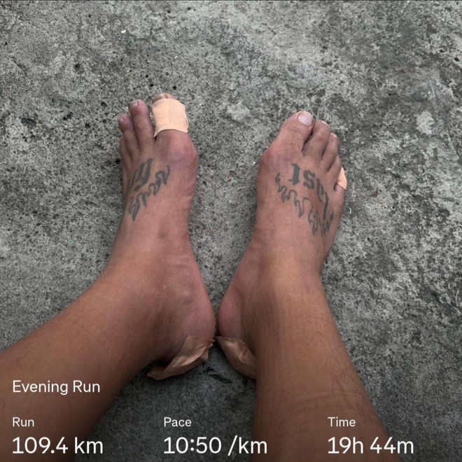 “Anh là kết truyện của em” - Màn cầu hôn lạ đời của nam Vbiz từng đi bộ hơn 100km đến nhà bạn gái- Ảnh 6.