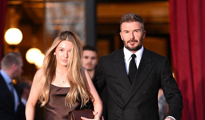 Tiểu thư Harper Beckham lớn lên xinh xuất sắc, sẽ khiến anh cả “quay xe” về với gia đình?- Ảnh 3.
