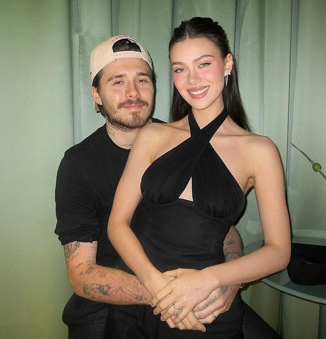 Lộ diện nhân vật "đổ thêm dầu vào lửa" khiến Brooklyn Beckham bám vợ, từ mặt gia đình?- Ảnh 1.