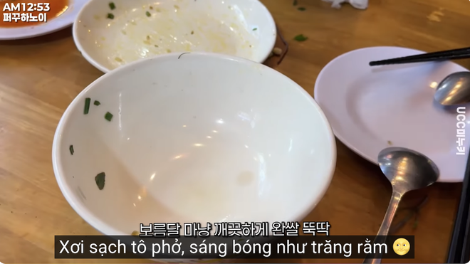 Du khách Hàn "đơ người" khi ăn món Việt: Dân mạng nửa tự hào, nửa "chột dạ" vì lý do này- Ảnh 6.