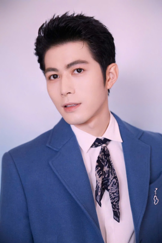 Nam diễn viên khổ nhất showbiz đăng đàn gây hoang mang tột độ: "Mong đây là lần phẫu thuật cuối cùng"- Ảnh 1.