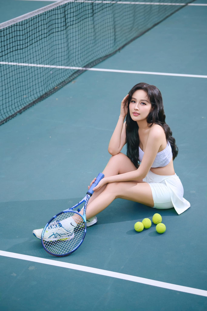 Ngỡ ngàng trước nhan sắc U40 của Mai Phương Thuý trên sân tennis, visual nét căng, trình đập bóng cũng không vừa- Ảnh 5.