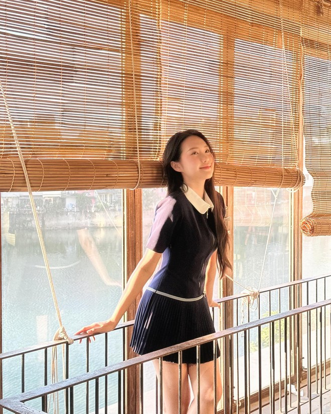 Nghỉ đá bóng cả năm, Đoàn Văn Hậu vẫn nhận "job" đều, kiếm bộn tiền nhờ vợ đẹp - Doãn Hải My?- Ảnh 5. Nghỉ đá bóng cả năm, Đoàn Văn Hậu vẫn nhận "job" đều, kiếm bộn tiền nhờ vợ đẹp - Doãn Hải My?- Ảnh 5.