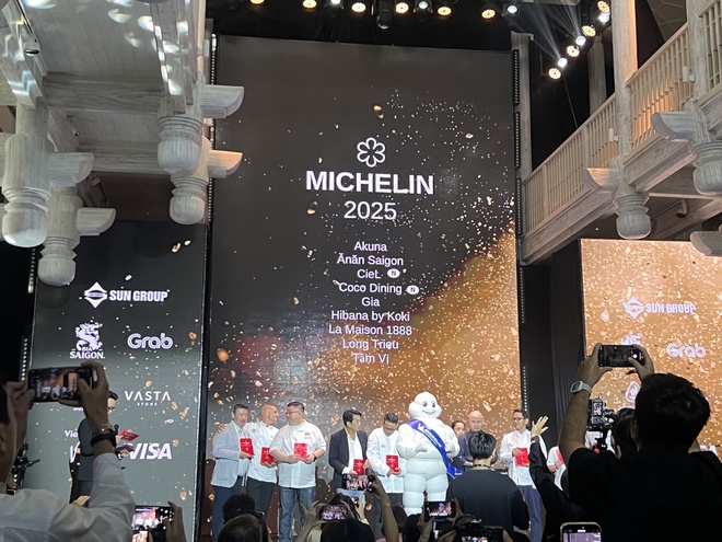 Top quán cơm quê vừa lọt danh sách MICHELIN Guide 2025: Nơi đạt 1 sao vẫn bán trứng chiên rẻ hơn Dượng Bầu!- Ảnh 1.