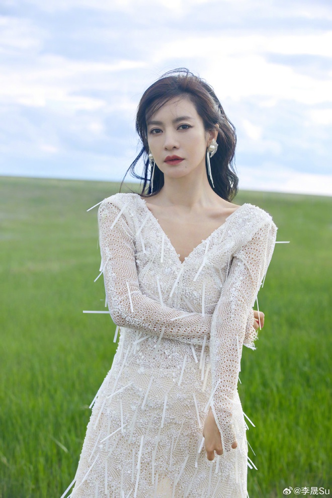 HOT: Tiểu Yến Tử - Hạ Tử Vy - Hàm Hương trong "Hoàn Châu Cách Cách" tái ngộ gây chấn động- Ảnh 6.