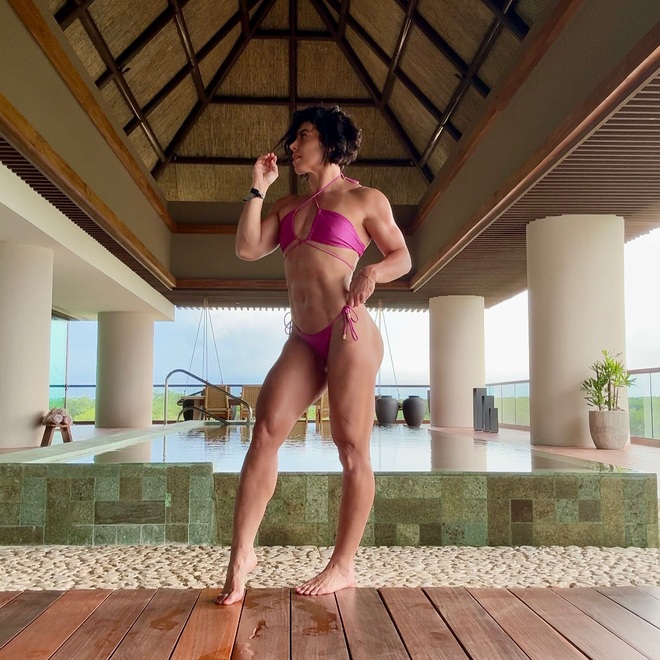 Từ Angela Phương Trinh gây sốc với body đô con đến loạt mỹ nhân cơ bắp khiến MXH dậy sóng- Ảnh 19.
