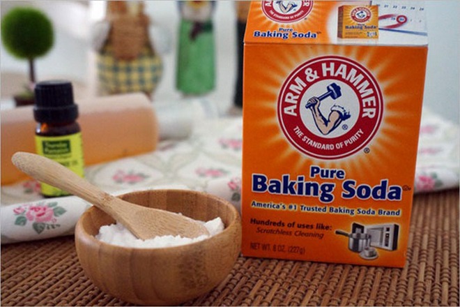 Rắc một nắm bột trắng lên khoai tây, để cả tháng cũng không thối hay mọc mầm!- Ảnh 1. Rắc một nắm bột trắng lên khoai tây, để cả tháng cũng không thối hay mọc mầm!- Ảnh 1.