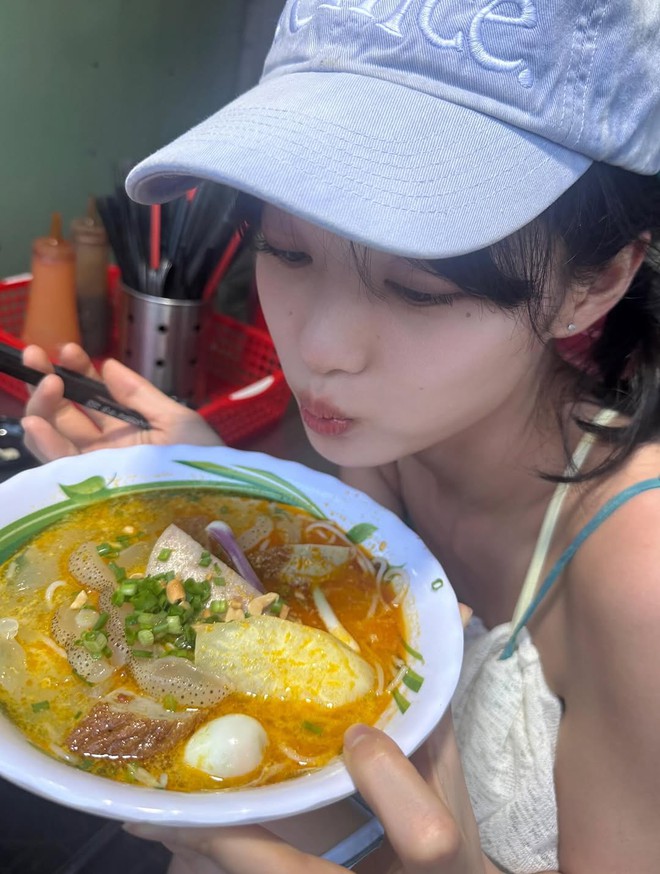 “Em gái Quốc dân” Hàn Quốc chi trả 230 triệu/đêm chỉ để trải nghiệm dịch vụ xa xỉ bậc nhất Việt Nam- Ảnh 7.