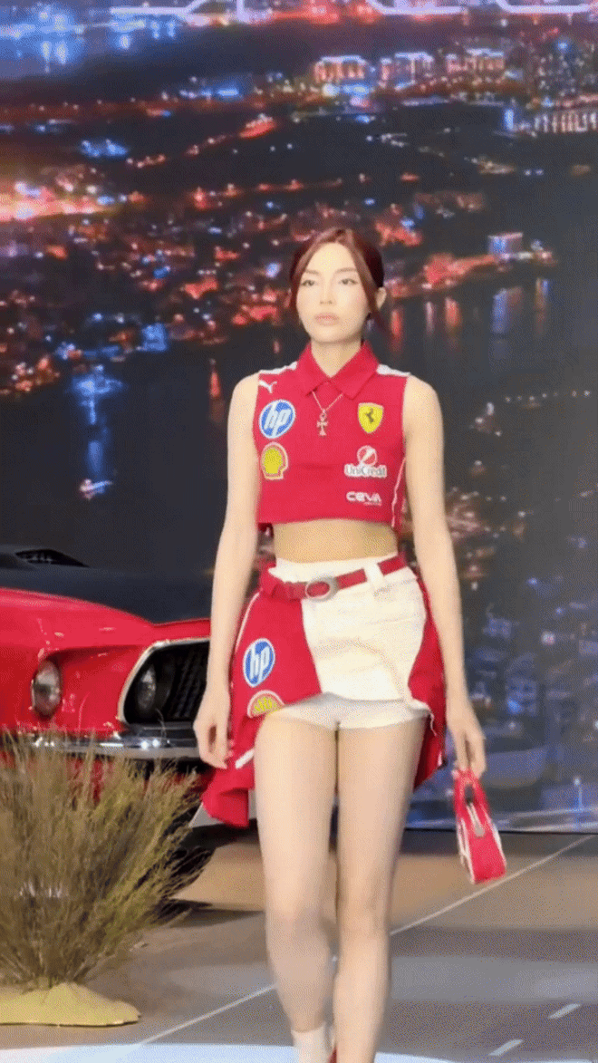 Kỳ Duyên bị 