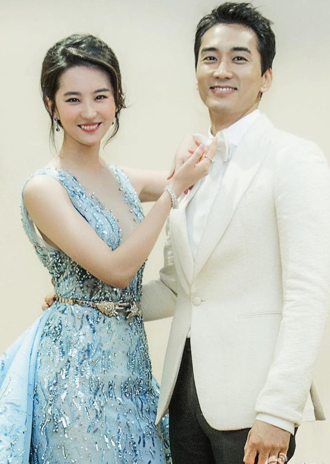Lưu Diệc Phi - Trần Hiểu bị tố ngoại tình, giờ mới lòi "tiểu tam" khiến "Dương Quá - Tiểu Long Nữ" ly hôn sốc?- Ảnh 6. Lưu Diệc Phi - Trần Hiểu bị tố ngoại tình, giờ mới lòi "tiểu tam" khiến "Dương Quá - Tiểu Long Nữ" ly hôn sốc?- Ảnh 6.