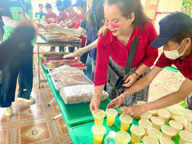 Mẹ 4 con ở Thái Nguyên sở hữu khối tài sản đáng mơ ước: "Tôi không chọn hy sinh, càng không đứng sau lưng chồng"- Ảnh 5.