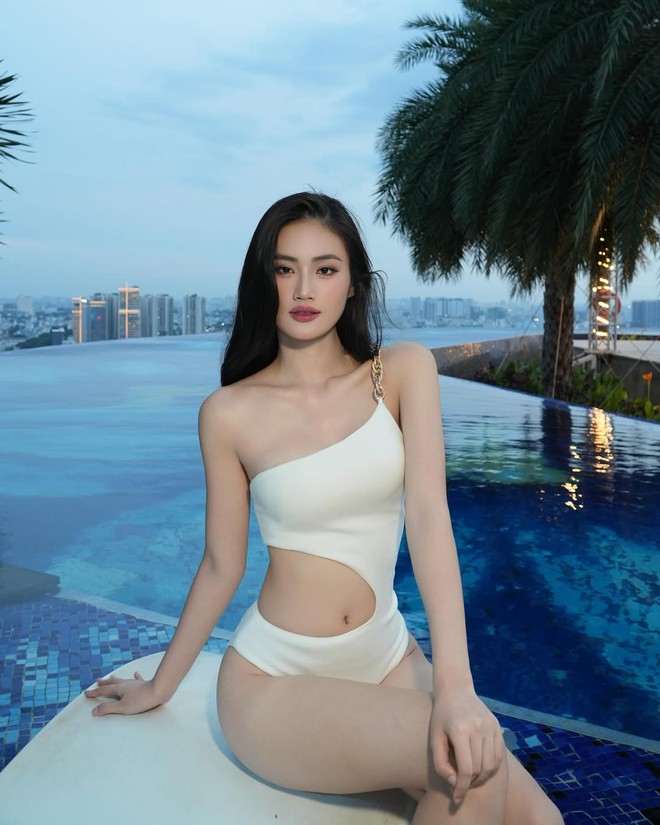 Ý Nhi mặc bikini nói đúng 2 từ về mình- Ảnh 9.