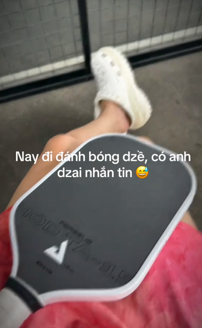 Pickleball: “Đánh dở thì hét nhỏ thôi, nhức đầu vô cùng”- Ảnh 3.