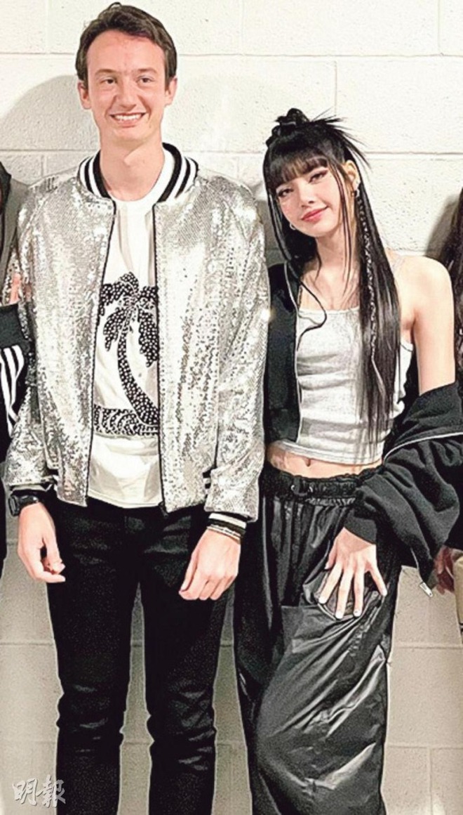 Lisa (BLACKPINK) hứng chỉ trích khi được đề cử Emmy - Ảnh 3.