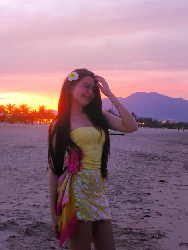 Ngắm tủ đồ cuả 2 ái nữ nhà Quyền Linh: Cô chị là "chúa bánh bèo", cô em sành điệu vibe Tây- Ảnh 39.