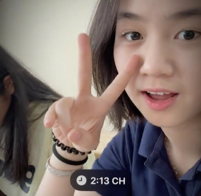 Thủ khoa Hiền Mai lộ mặt mộc cực xinh khi học quân sự, nhận được nhiều yêu thương chăm sóc từ bố mẹ- Ảnh 5. Thủ khoa Hiền Mai lộ mặt mộc cực xinh khi học quân sự, nhận được nhiều yêu thương chăm sóc từ bố mẹ- Ảnh 5.