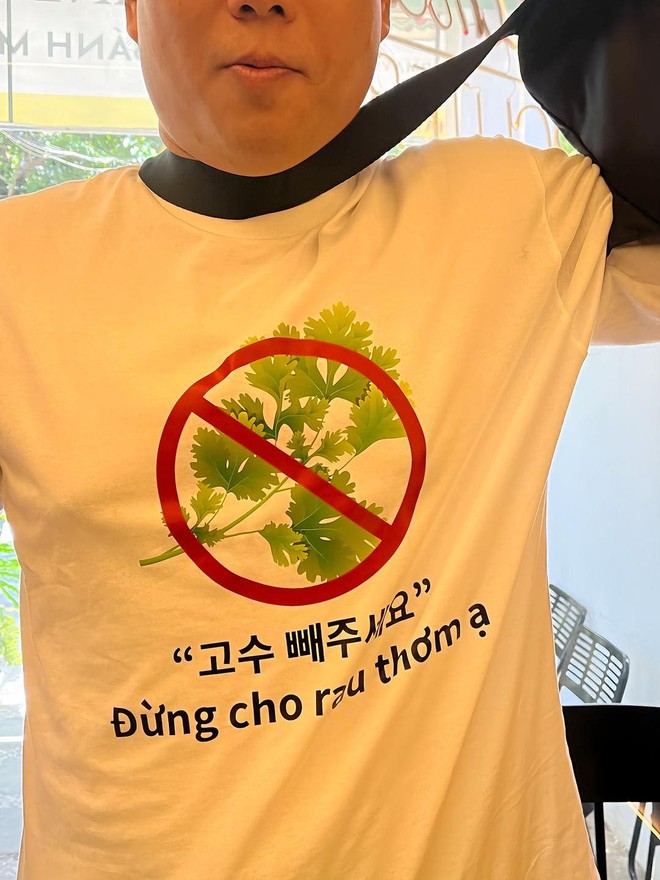 Khách Hàn Quốc “né” một món Việt đến mức phải in áo đồng phục để đi ăn- Ảnh 3.