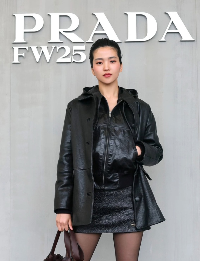 Đại sứ Prada đi ăn cưới mặc không giống ai- Ảnh 10.