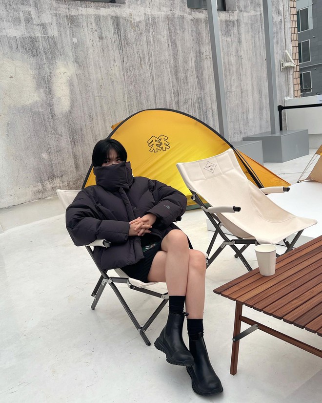 Đại sứ Prada đi ăn cưới mặc không giống ai- Ảnh 7.