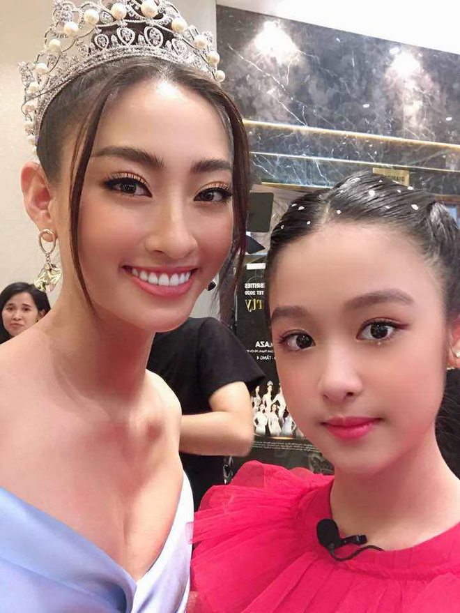 "Bé gái chuyên đọ sắc Hoa hậu", netizen hối làm gấp việc này khi 18 tuổi!- Ảnh 5.