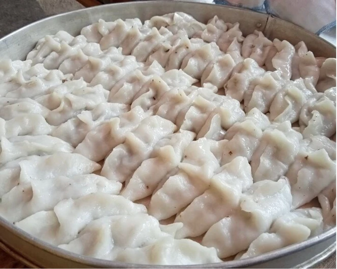 Thực khách "méo miệng" vì đọc tên đặc sản ở tỉnh phía Bắc Việt Nam, nhưng hương vị khiến ai thử cũng phải gật gù- Ảnh 3.