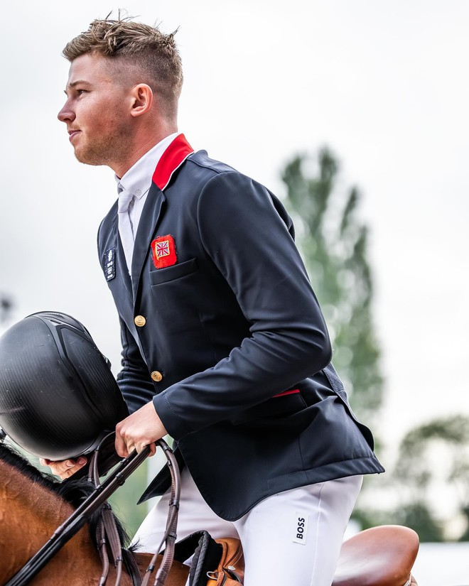 Những khoảnh khắc "tuyệt đối điện ảnh" của Harry Charles - "Hoàng tử Olympic" cưới ái nữ tỷ phú Steve Jobs tuần này- Ảnh 15.