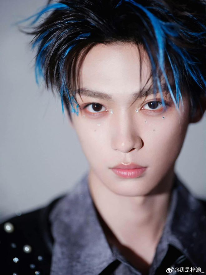 Trap boy 2K2 showbiz bị "phốt" tả tơi trong chuyện tình cảm "Bắt cá nhiều tay" - Ảnh 2.