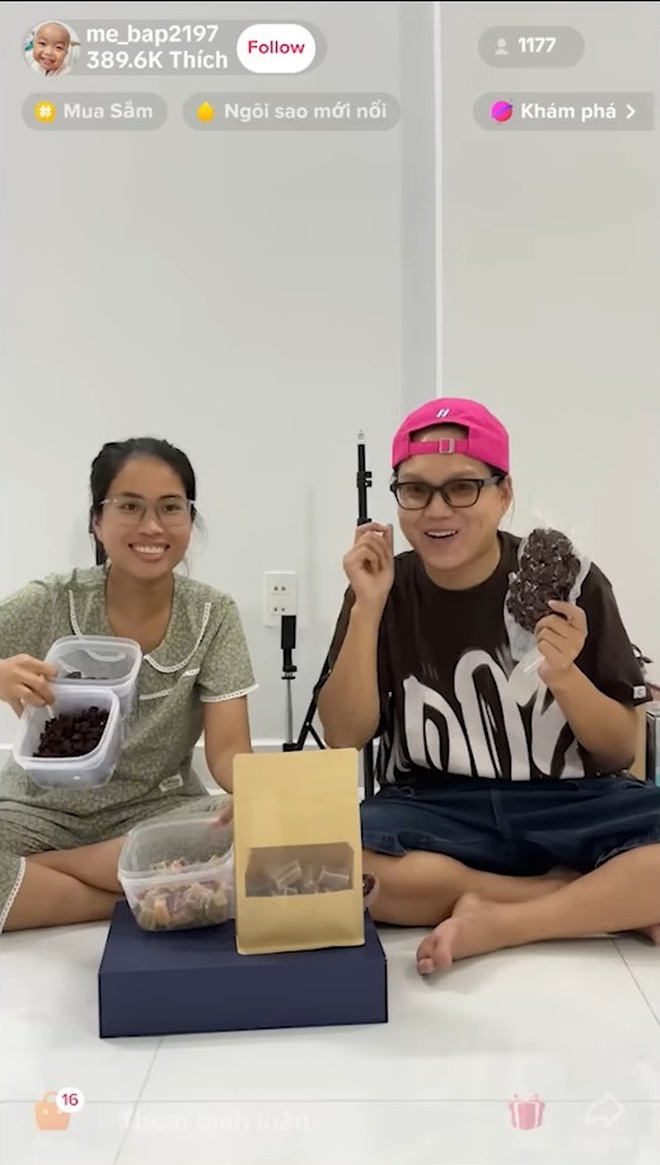 Toàn bộ phản hồi của Phạm Thoại sau khi có kết luận từ phía cơ quan công an về "ồn ào từ thiện 16 tỷ"- Ảnh 3. Toàn bộ phản hồi của Phạm Thoại sau khi có kết luận từ phía cơ quan công an về "ồn ào từ thiện 16 tỷ"- Ảnh 3.