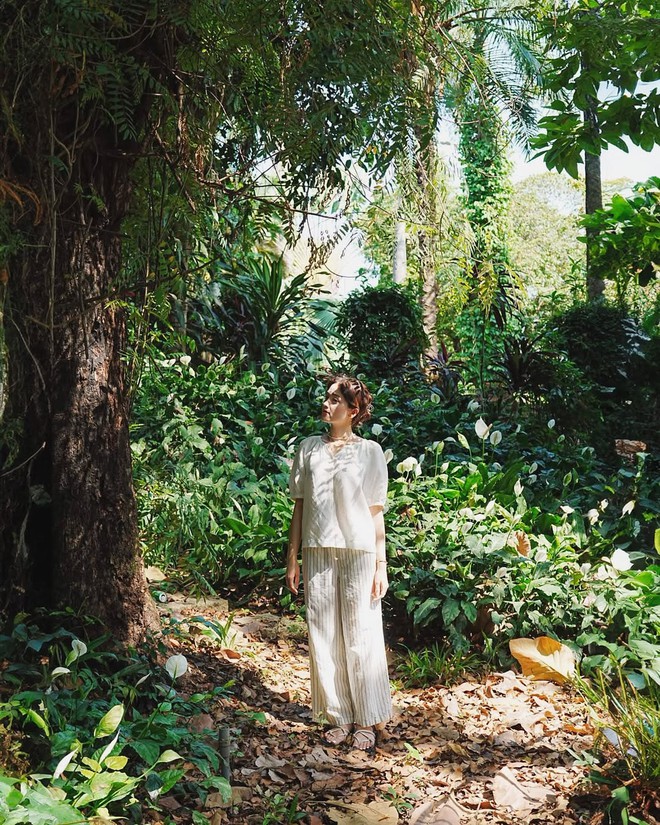 "Bông hồng lai" đang khiến TikTok điên đảo vì nhan sắc, style sành điệu toàn mẫu local brand Việt xinh!- Ảnh 8.