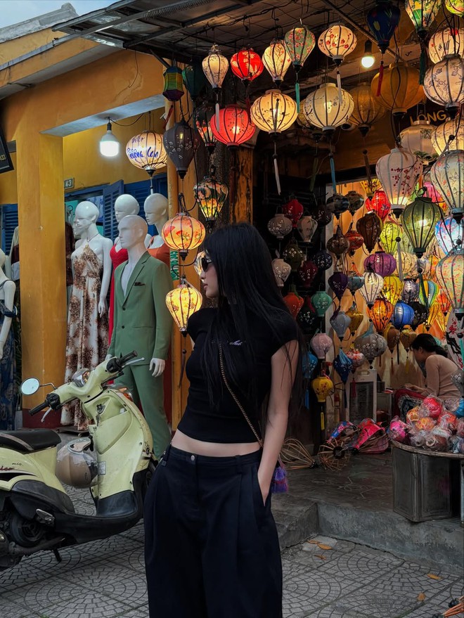 Gái Việt được báo Trung khen "mỹ nhân ngàn năm có một": Nhan sắc chấp camera thường, style đơn giản nhưng xịn đét- Ảnh 26.