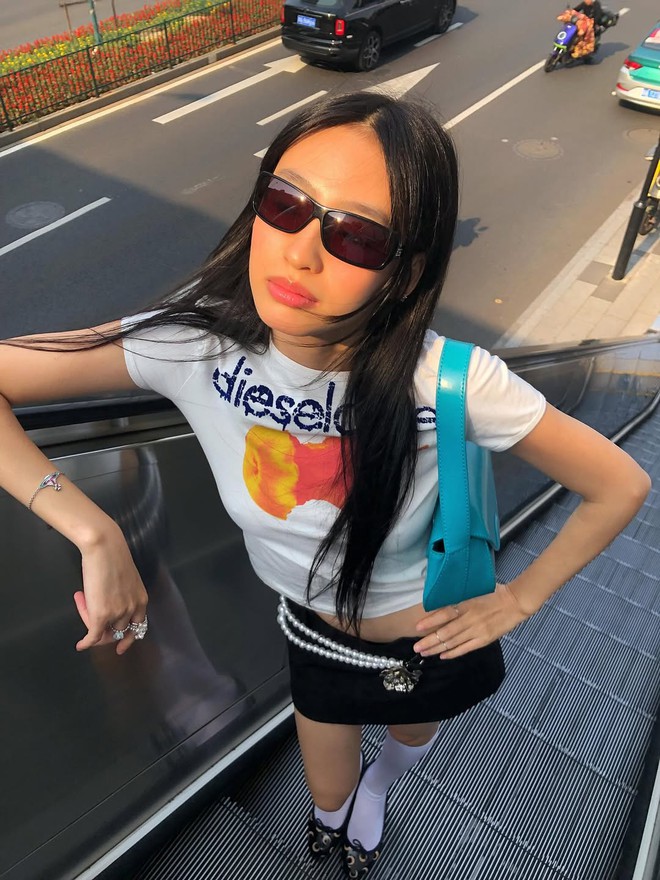 Gái Việt được báo Trung khen "mỹ nhân ngàn năm có một": Nhan sắc chấp camera thường, style đơn giản nhưng xịn đét- Ảnh 22.