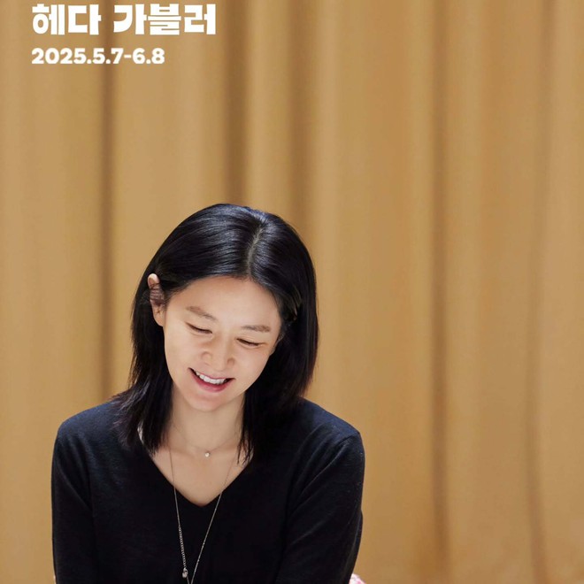 Lee Young Ae không để tóc quá dài ở tuổi 50+ mà áp dụng 4 kiểu tóc gọn gàng, trẻ trung sau đây- Ảnh 10.