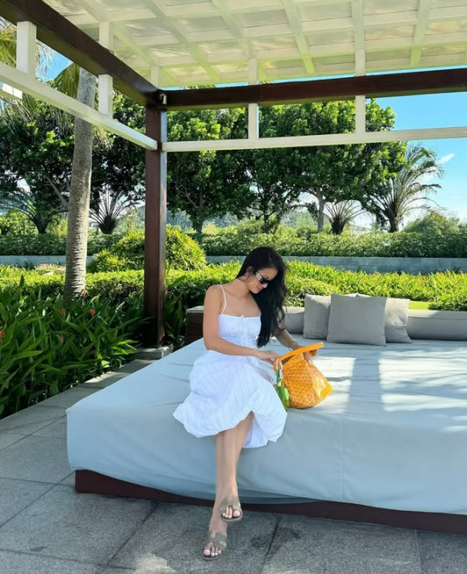 Á hậu Việt vừa được cầu hôn tại Phú Sĩ đang mang thai con đầu lòng?- Ảnh 3.