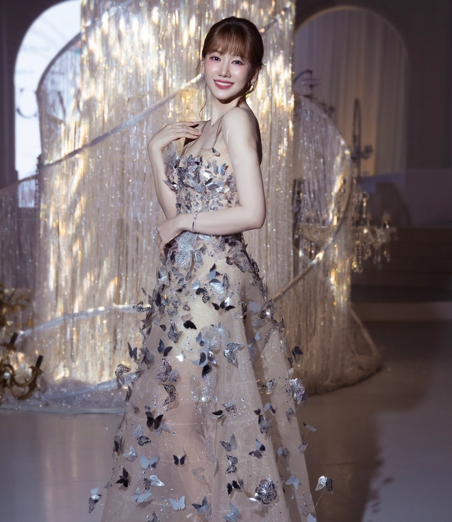 Hari Won nổi loạn ở tuổi 40- Ảnh 9.