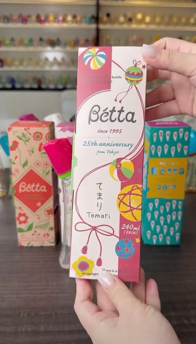 Ngắm BST bình sữa "cực đắt" nhà Bétta: Có bình lên đến hơn 17 triệu là chuyện bình thường, không hề "ảo giá" chút nào!- Ảnh 19. Ngắm BST bình sữa "cực đắt" nhà Bétta: Có bình lên đến hơn 17 triệu là chuyện bình thường, không hề "ảo giá" chút nào!- Ảnh 19.
