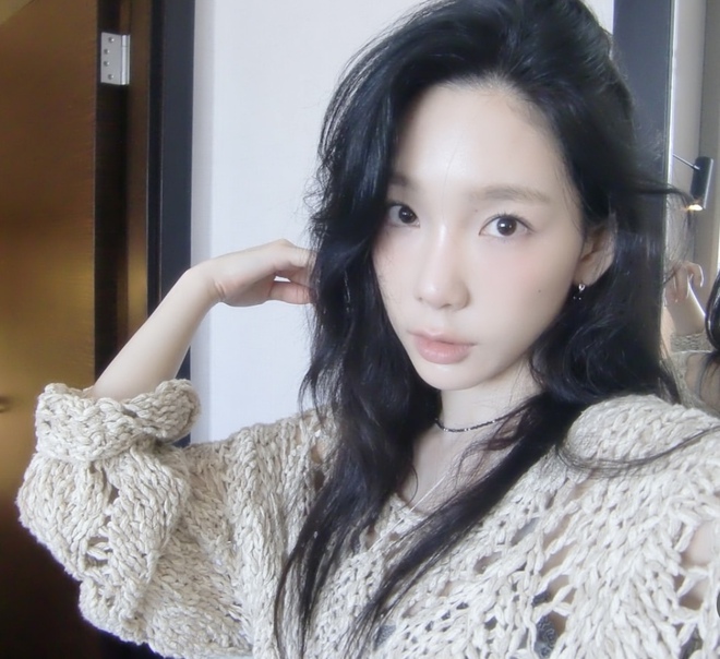 Mặt mộc của một chị đẹp Kpop lại gây sốt: Thói quen nạp collagen bằng 1 món vừa ngon vừa rẻ- Ảnh 11. Mặt mộc của một chị đẹp Kpop lại gây sốt: Thói quen nạp collagen bằng 1 món vừa ngon vừa rẻ- Ảnh 11.