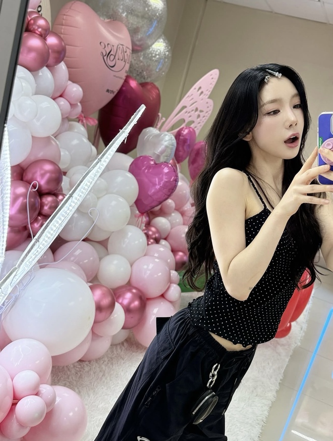 Mặt mộc của một chị đẹp Kpop lại gây sốt: Thói quen nạp collagen bằng 1 món vừa ngon vừa rẻ- Ảnh 13. Mặt mộc của một chị đẹp Kpop lại gây sốt: Thói quen nạp collagen bằng 1 món vừa ngon vừa rẻ- Ảnh 13.