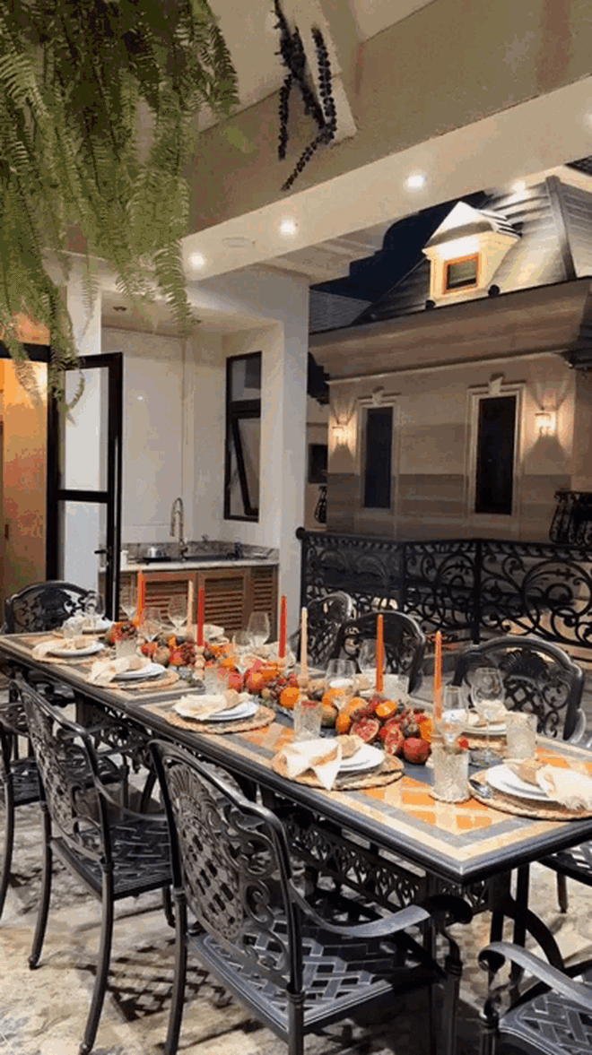 "Phú bà" chủ nhân món khúc bạch vải: Nhan sắc chim sa cá lặn, cuộc sống kín tiếng chuẩn thượng lưu- Ảnh 26.