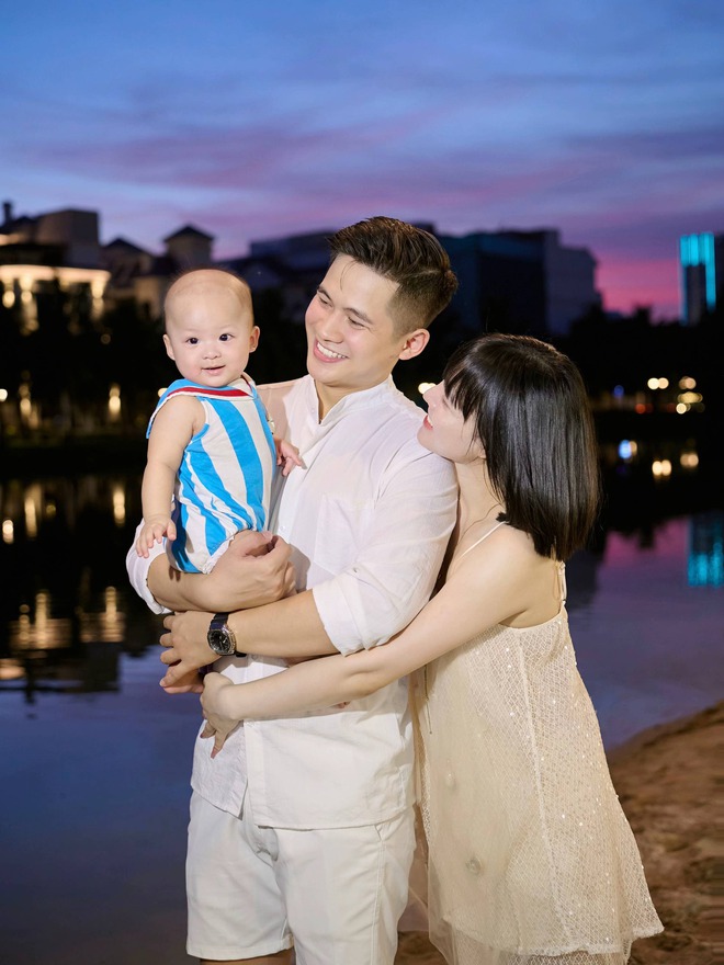 Vợ chồng 9x Hà thành "tay ngang" decor nhà đẹp như tranh vẽ, bất kỳ góc nào cũng có thể trở thành background "sống ảo"- Ảnh 1.