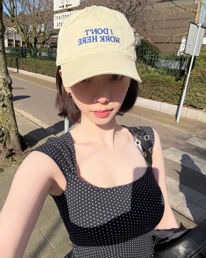Chị em từ châu Á đến trời Tây đang chìm đắm với đồ chấm bi, tưởng "ô dề" ai ngờ đẹp và sang thôi nhé!- Ảnh 3.