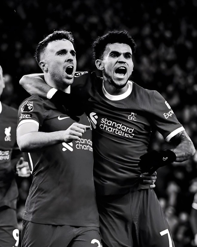 Trên mạng khóc thương, sau lưng đi tiệc tùng, sao Liverpool nhận bão phẫn nộ vì vô cảm với Diogo Jota- Ảnh 4.